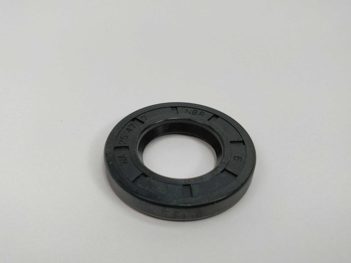 DICHTOMATIK  0067017068 Radial shaft seal