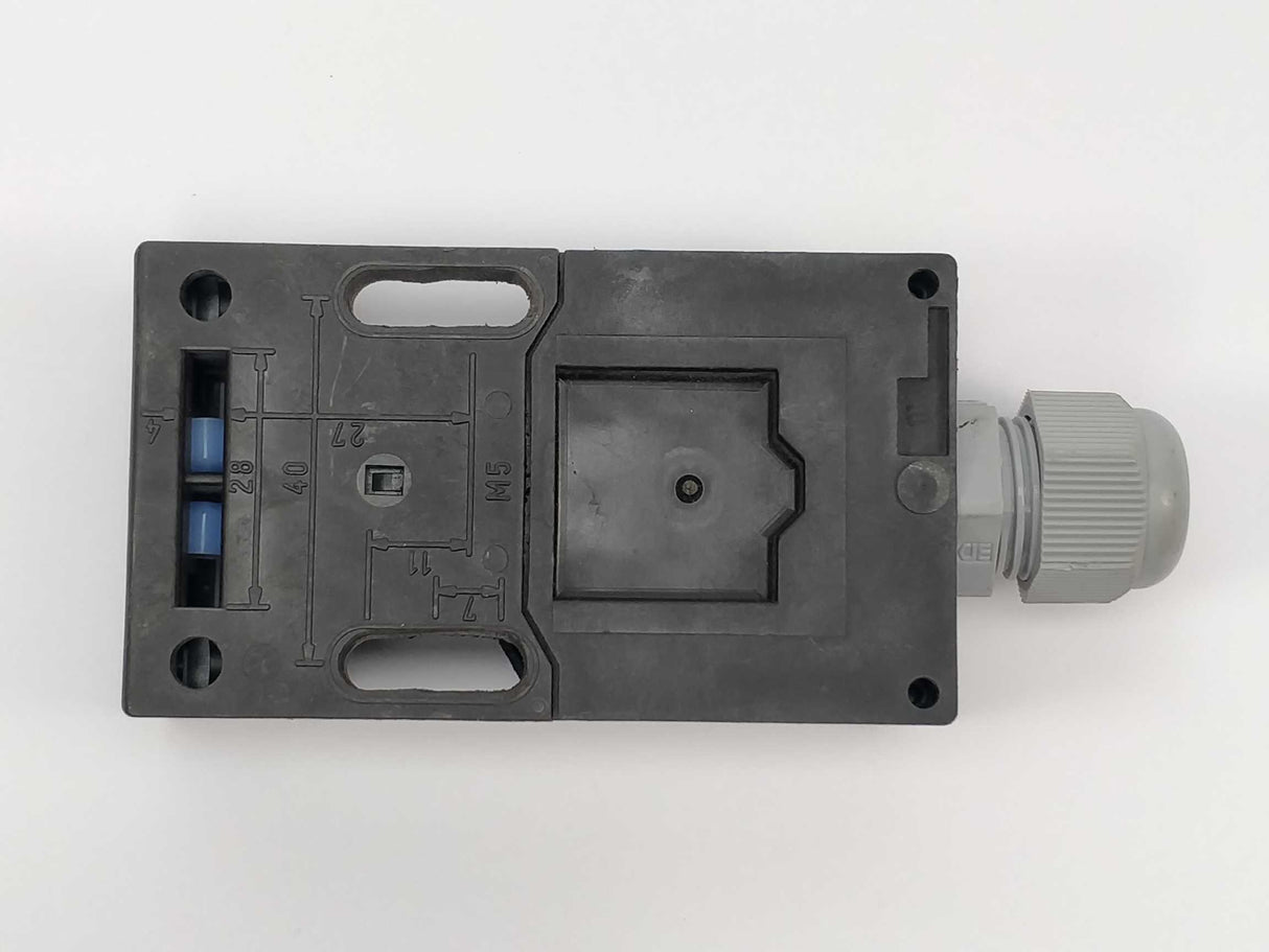 Schmersal AZ 16-12zvrk Safety switch