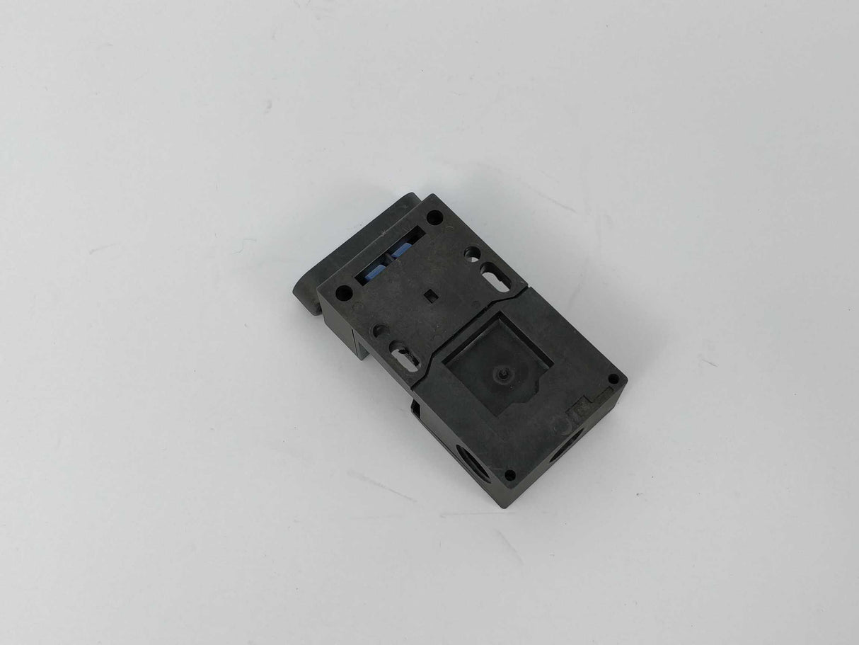 Schmersal AZ 16-02ZVRK-M16 Safety Switch