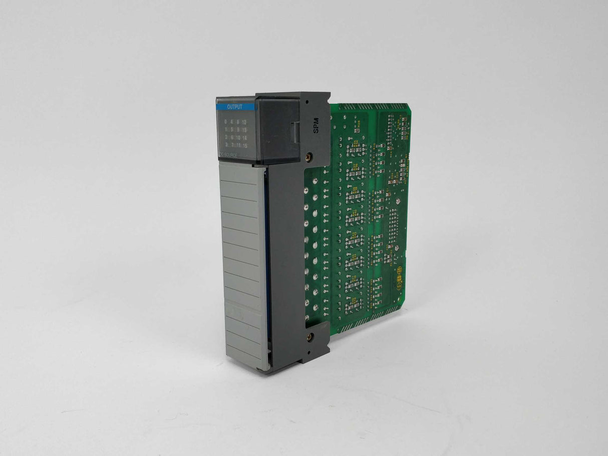 ALLEN-BRADLEY 1746-0B16 SLC 500 Output Module