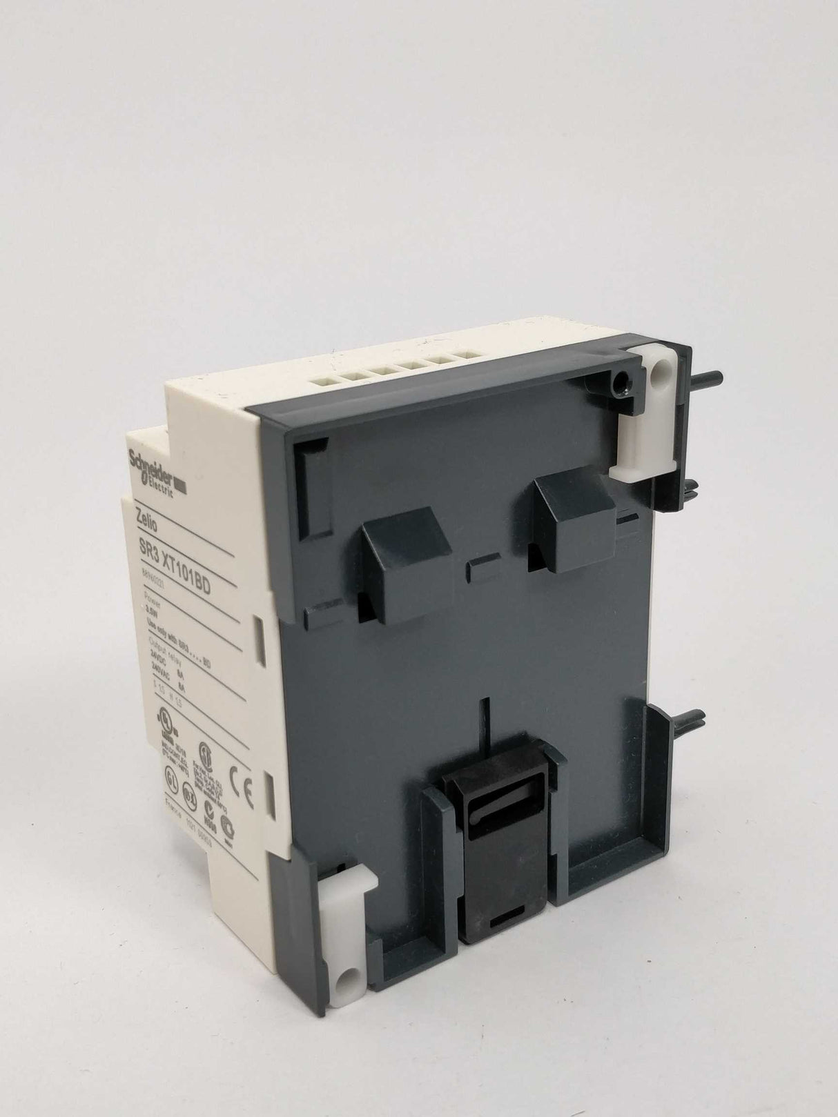 Schneider Electric SR3 XT101BD Discrete I/O Extension Module