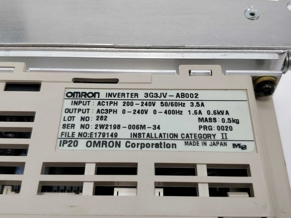 OMRON 3G3V-AB002 SysDrive Inverter 3 Phase 0-400Hz 0-240V