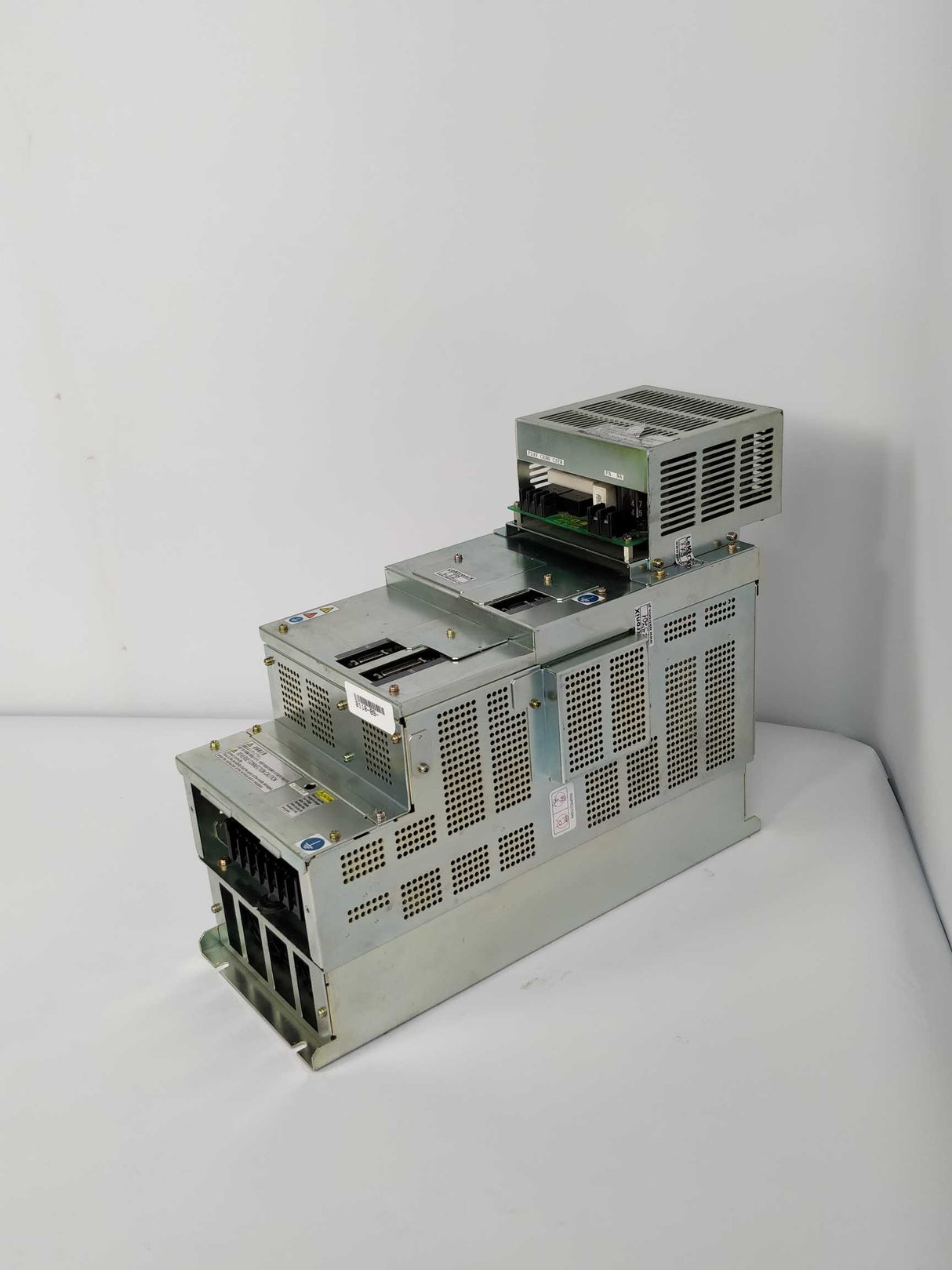 Toei Electric VLNBT-100P3V-EXX Velconic Servo Drive