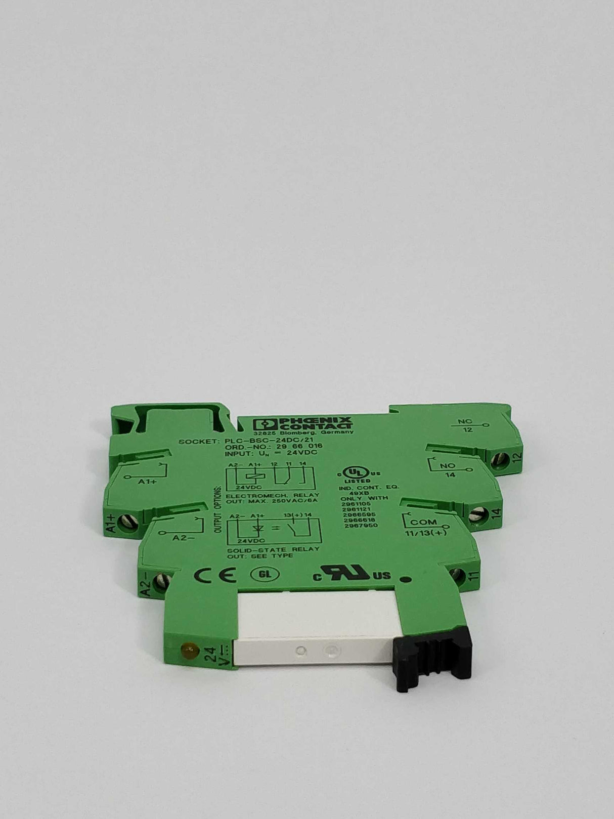 Phoenix 2961105 2961105 Single relay with 2966016 Relay base 4 Pcs