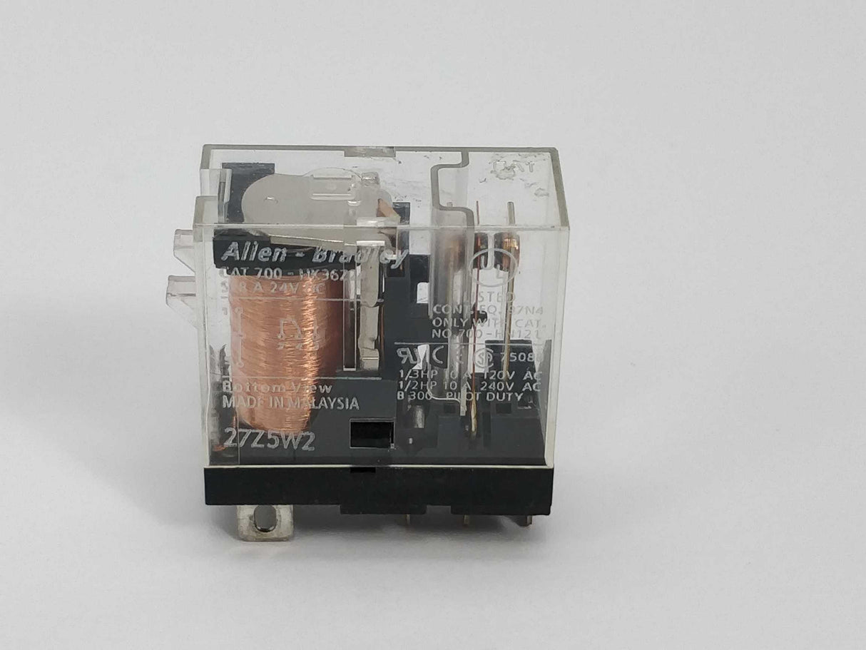 ALLEN-BRADLEY 700-HK36Z24 Relay 24VDC Omron P2RF-05-E socket