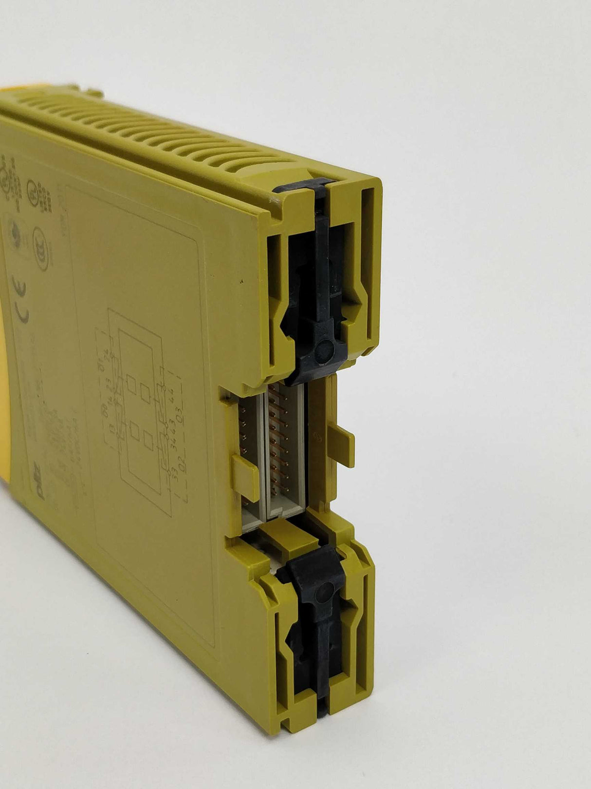 Pilz 773536 PNOZ mo4p , Safety relay