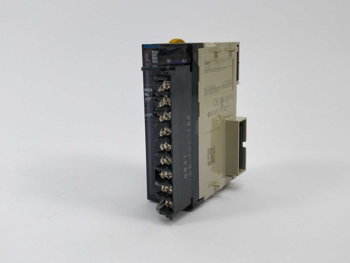 OMRON CJ1W-AD081-V1 A/D Unit