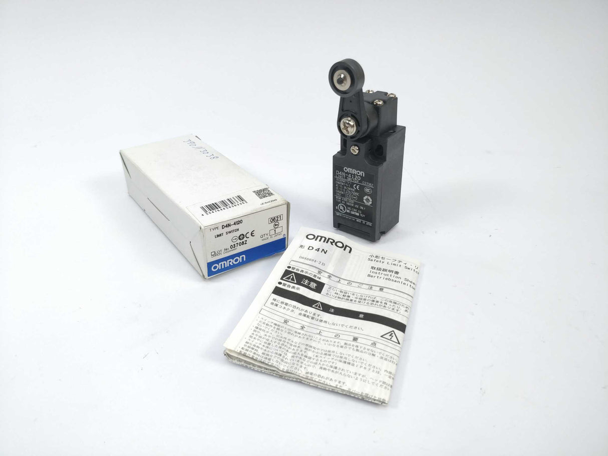 OMRON D4N-4120 Limit switch