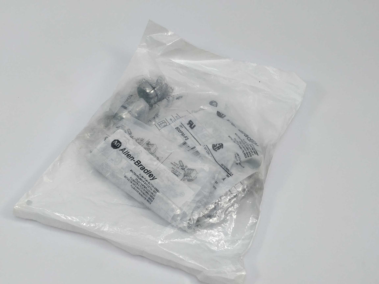 AB 800FM-F3 FLUSH PUSH BUTTON GREEN 10 Pcs