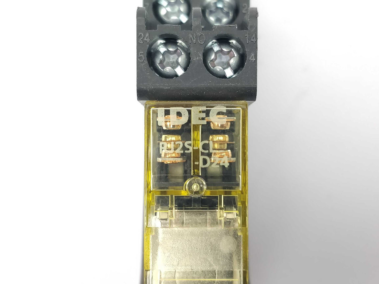 Idec SJ2S-07L SOCKET WITH  RJ2S-CL