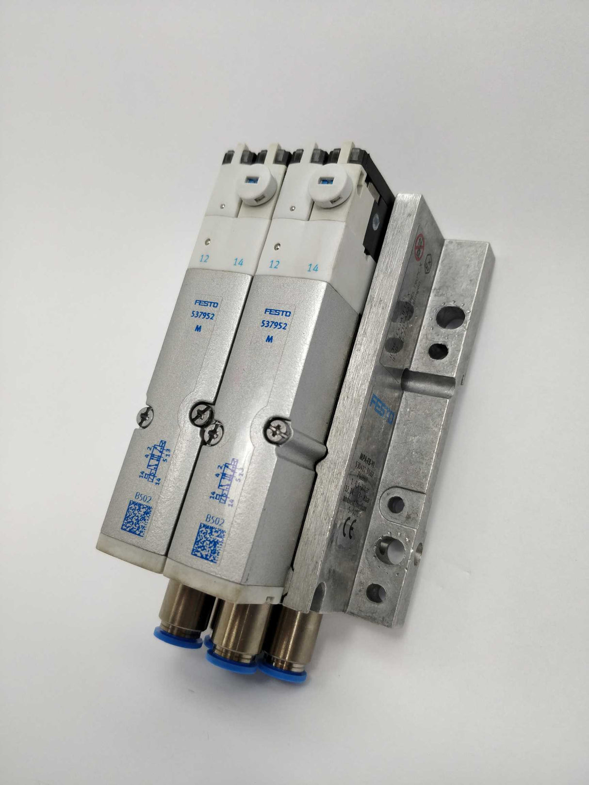 Festo MPA2-FB-EMG-4 with 2x 537952