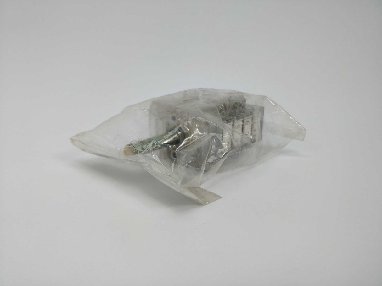 Fuji Electric BH-E4 Change over switch