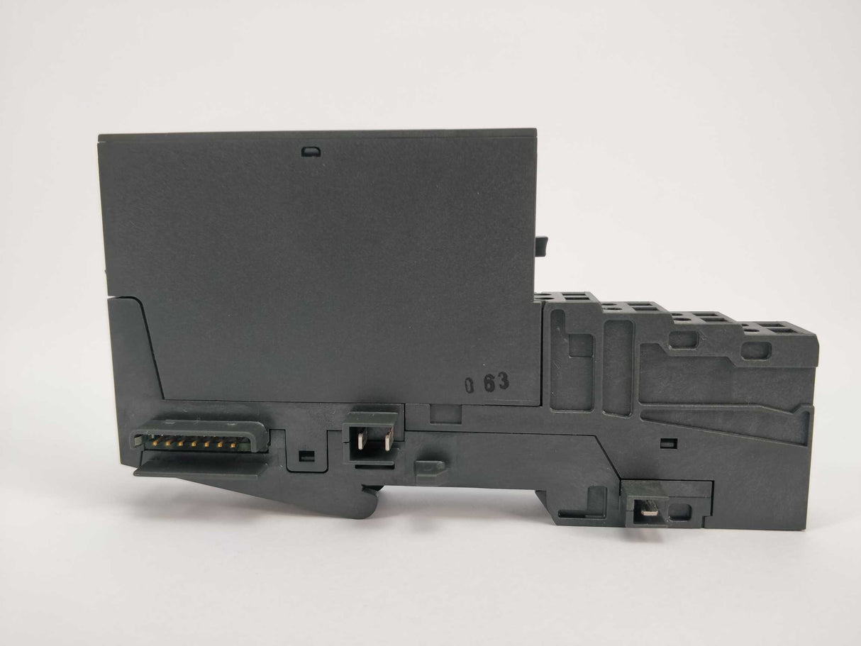 Siemens 6ES7 131-4BB00-0AB0 Input Output Module, E02