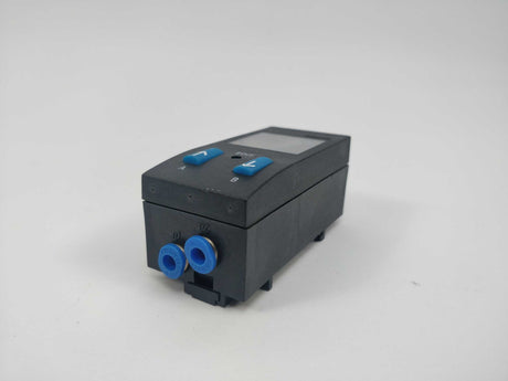 Festo 529964 SDE1-D10-G2-HQ4-L-P1-M8 Pressure Sensor 0-10Bar