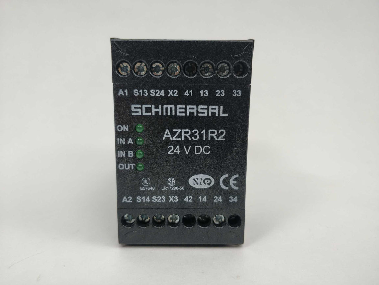 Schmersal AZR31R2 24VDC Safety relay