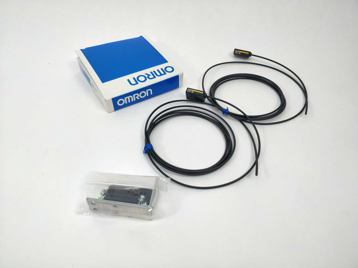 OMRON E32-T16 Photoelectric switch fiber unit