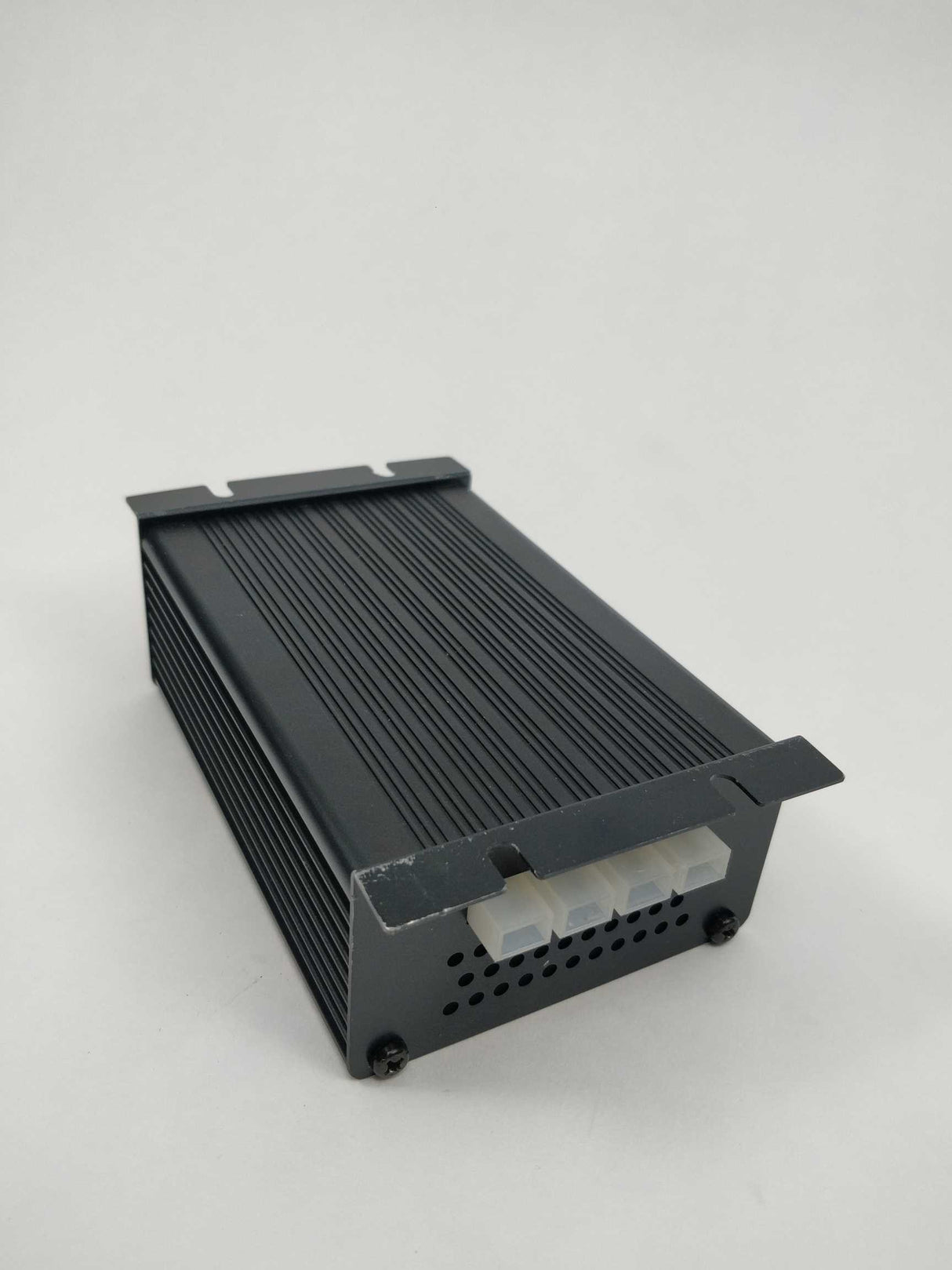 STUDER MDCI 20-35 to 12V 100W DC/DC Converter