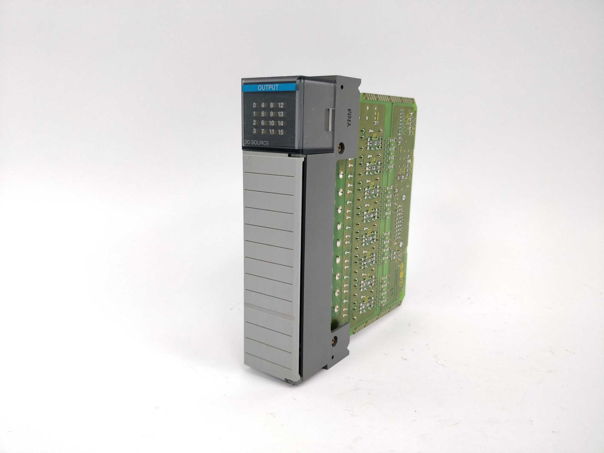 AB 1746-OB16 SLC 500 Output Module  Ser.C