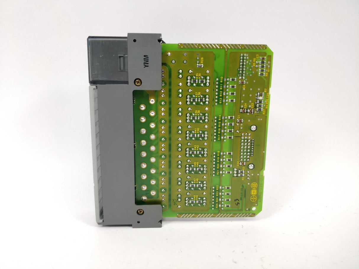 AB 1746-OB16 SLC 500 Output Module  Ser.C