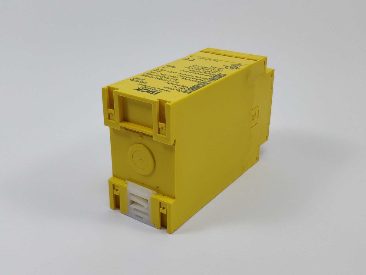 SICK 6024897 UE43-3MF2D3 Safety Relay