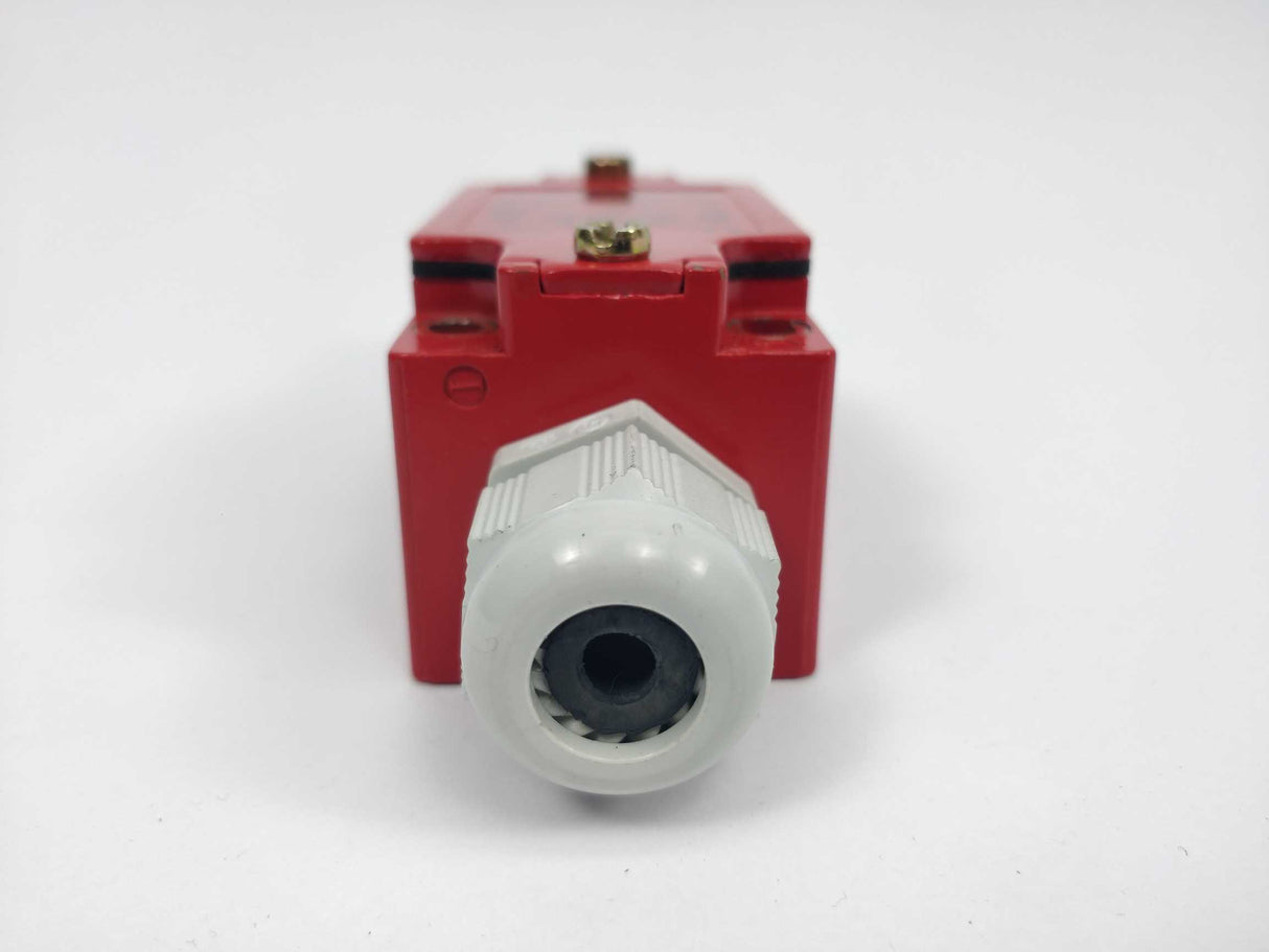 TELEMECANIQUE XCS-A702 XCS Safety Interlock