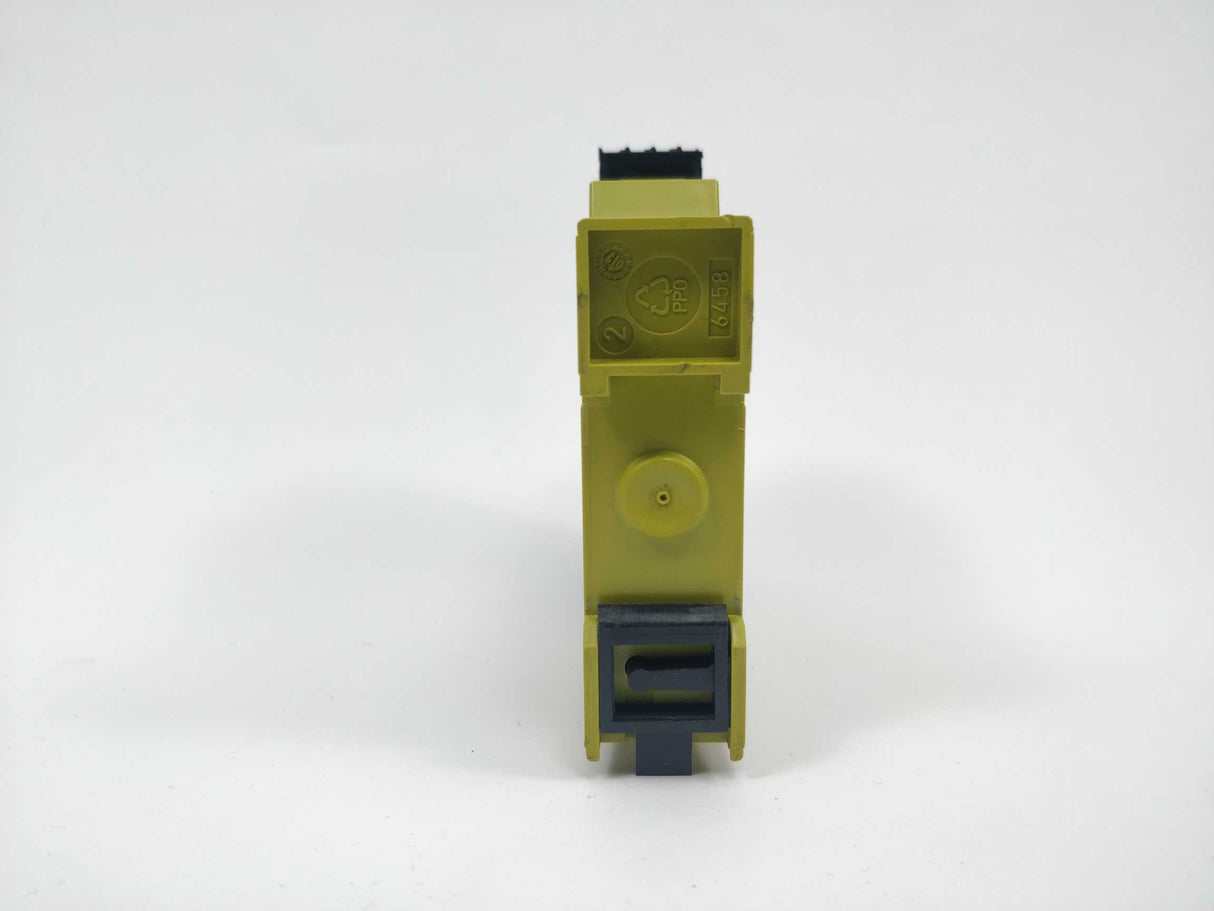 Pilz 787587 PZE X4.1P C 24VDC 4n/o