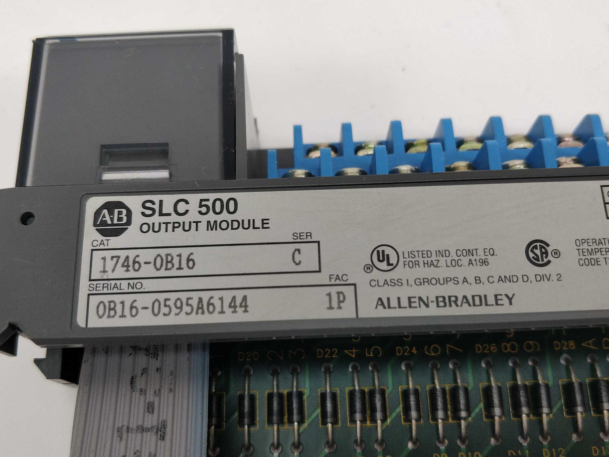 AB 1746-OB16 SLC 500 Output Module Ser.C