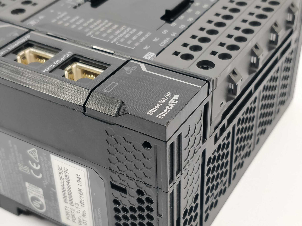 OMRON NX1P2-9024DT Programmable controller with NX-END02