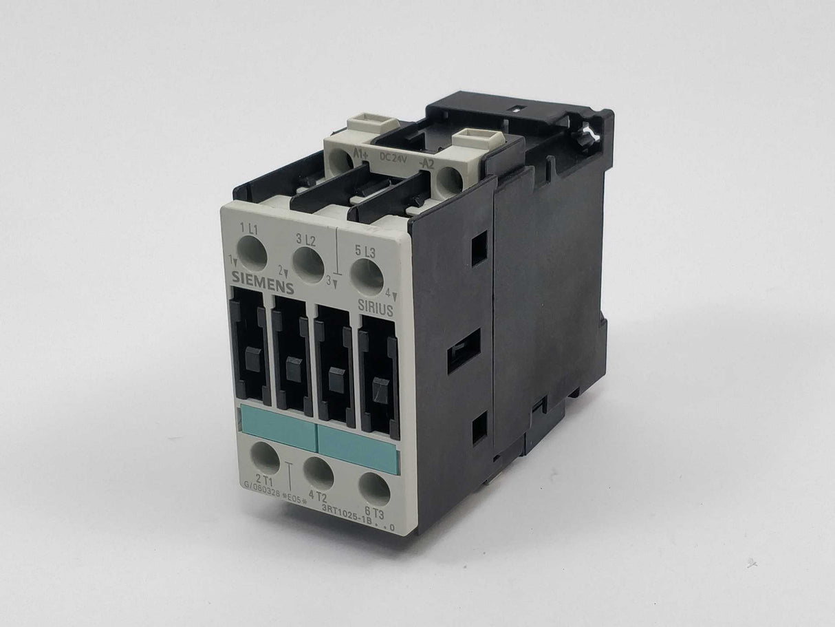 Siemens 3RT1025-1BB40 Power contactor with 3RT1926-1BB0 24-48V AC/DC coil