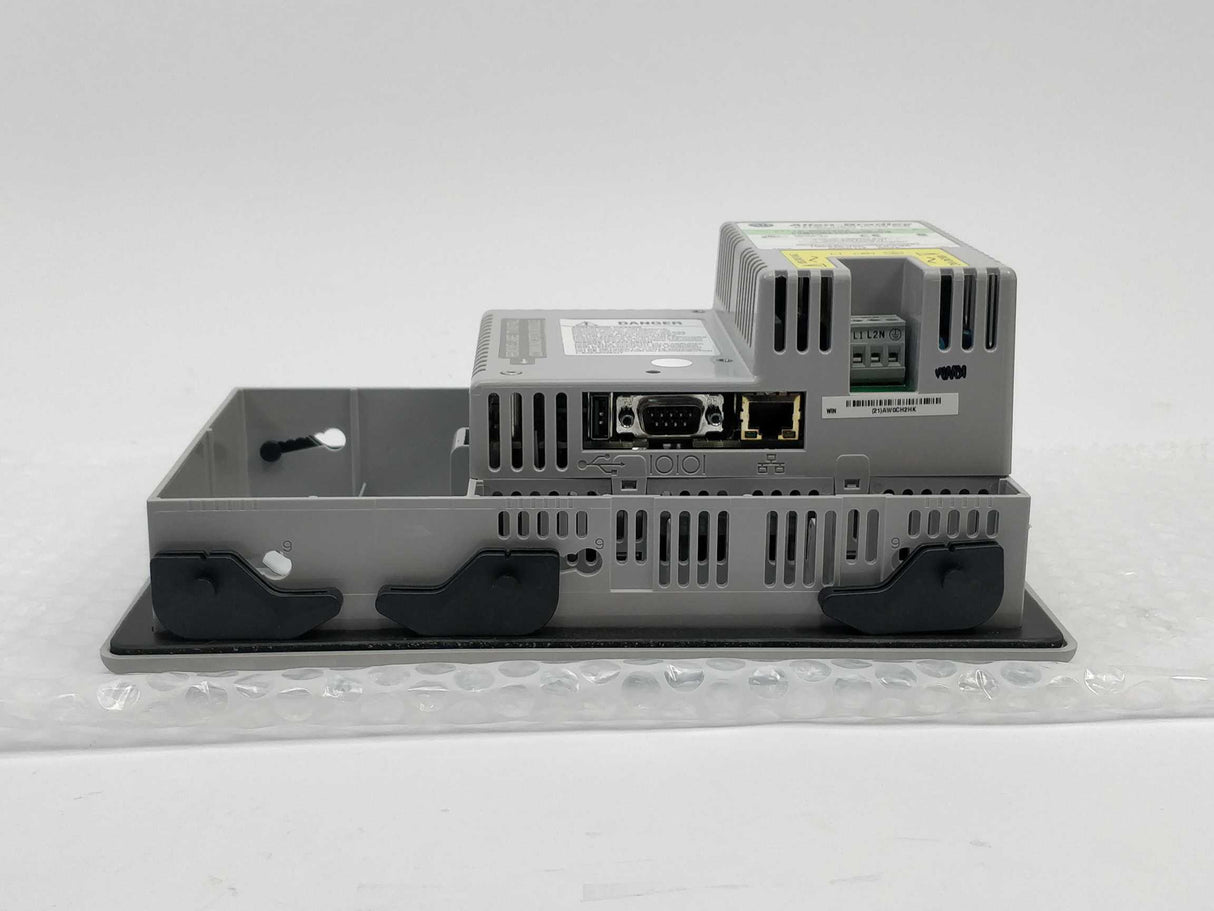 AB 2711P-B6M20A Ser. A Rev. A Panel View Plus 600