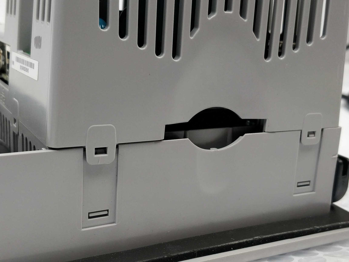 AB 2711P-B6M20A Ser. A Rev. A Panel View Plus 600