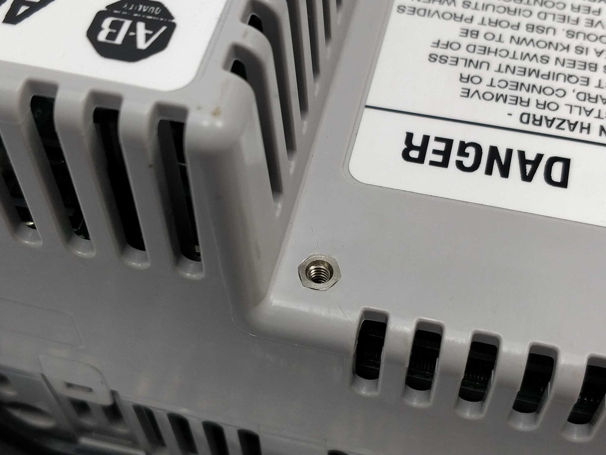 AB 2711P-B6M20A Ser. A Rev. A Panel View Plus 600