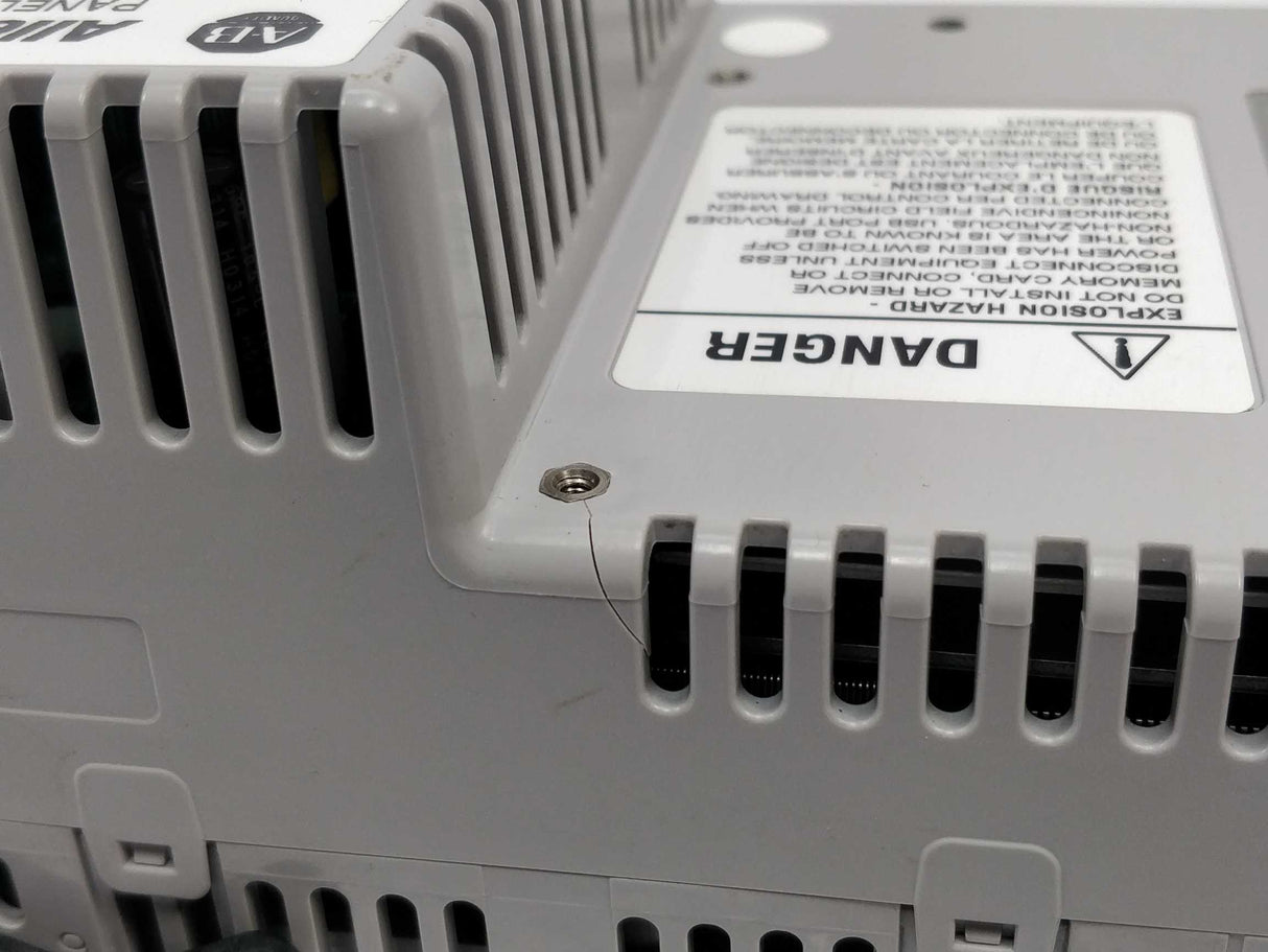 AB 2711P-B6M20A Ser. A Rev. A Panel View Plus 600