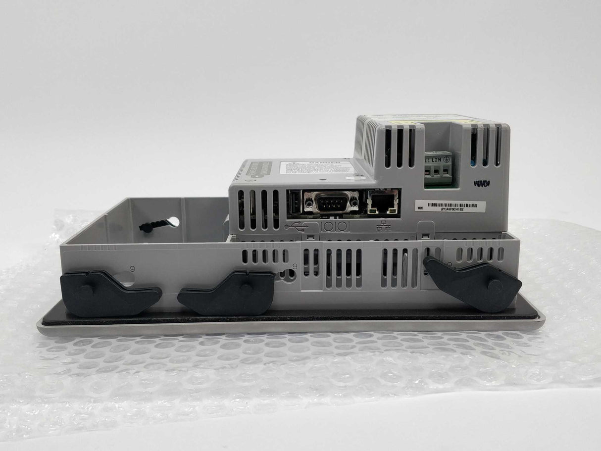 AB 2711P-B6M20A Ser. A Rev. A Panel View Plus 600