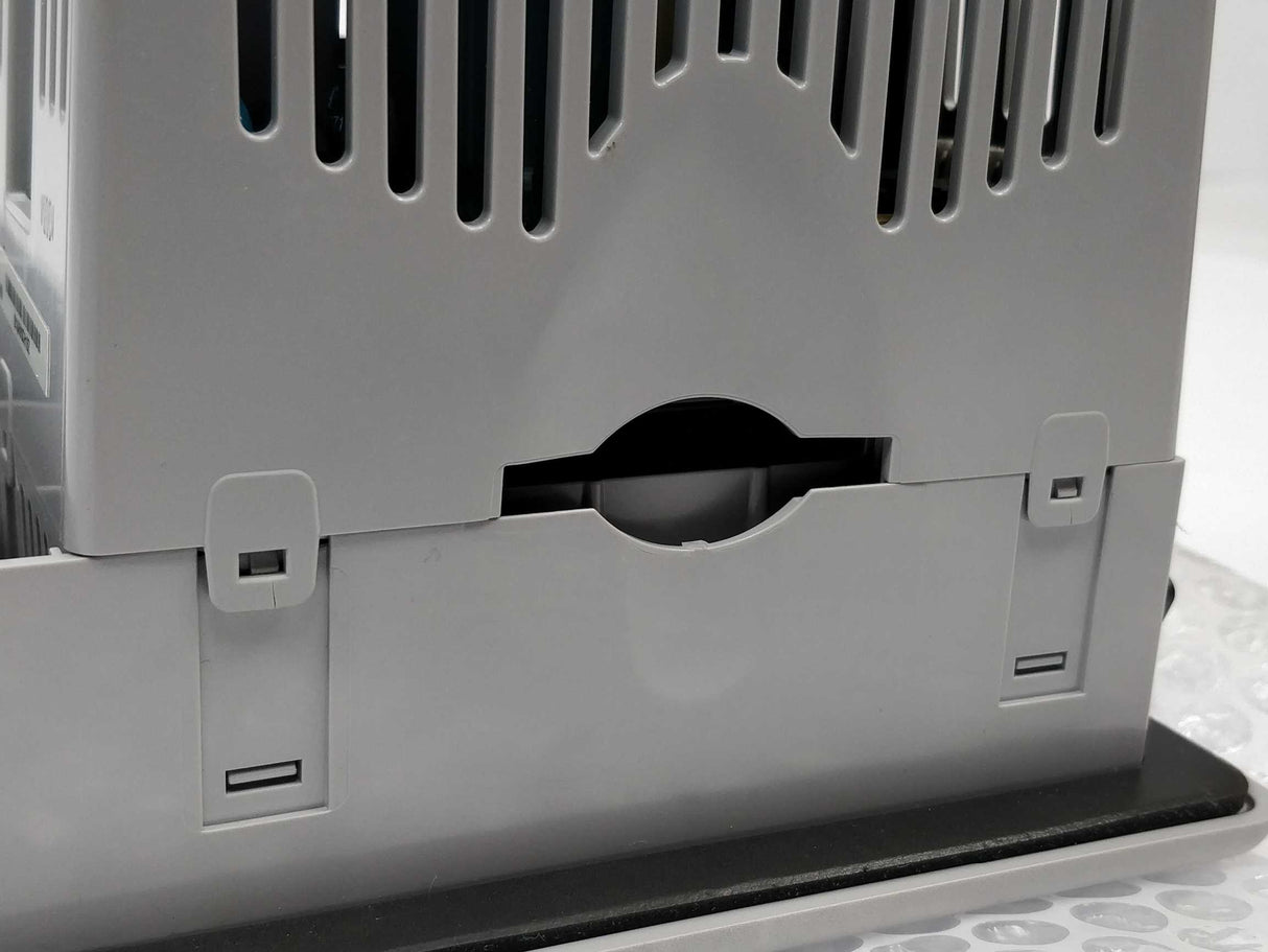 AB 2711P-B6M20A Ser. A Rev. A Panel View Plus 600