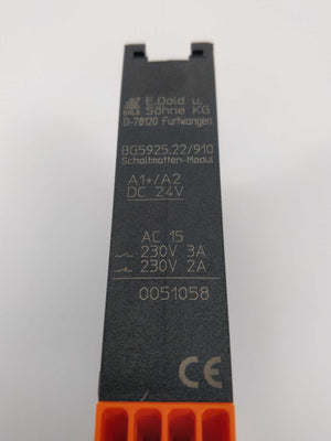 E.Dold & Söhne 0051058 BG5925.22/910/61 DC24V Safety mat switch gear