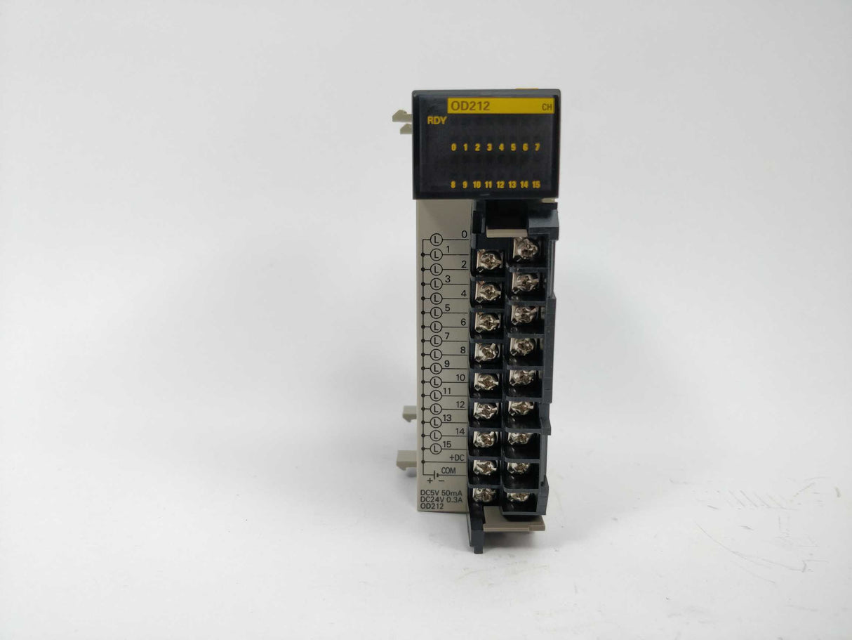 OMRON CQM1-OD212 Output Unit (204098851075)