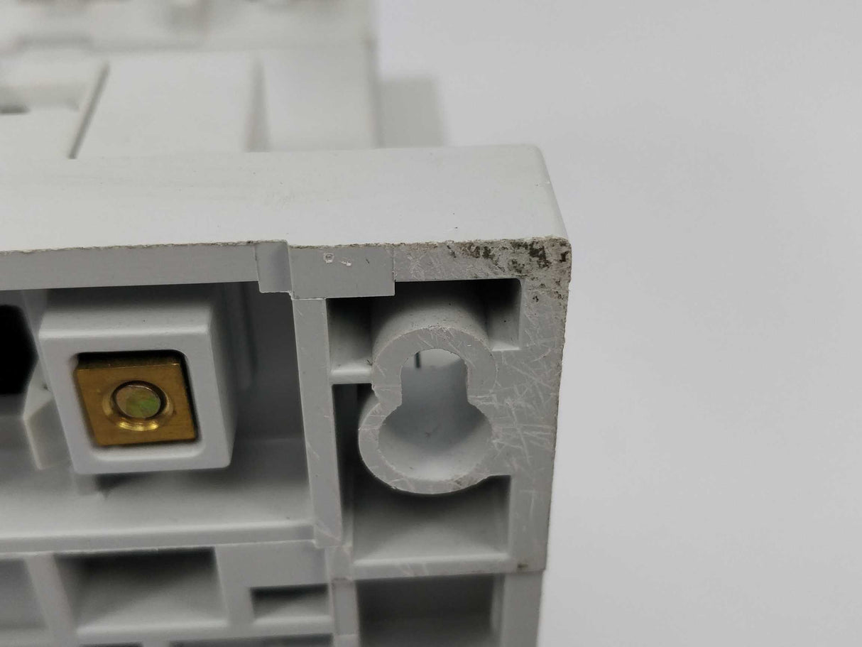 AB CAB6-105 Contactor with CAB6-P