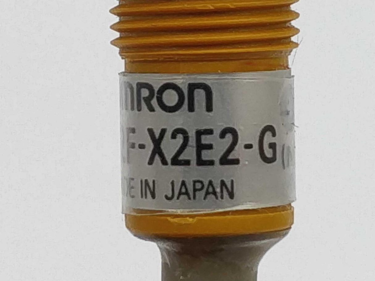 OMRON E2F-X2E2-G Proximity switch 12-24 VDC