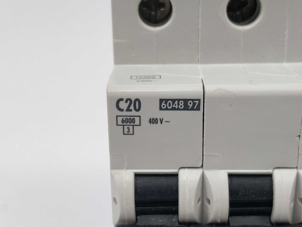 Legrand 604897 Miniature circuit breaker