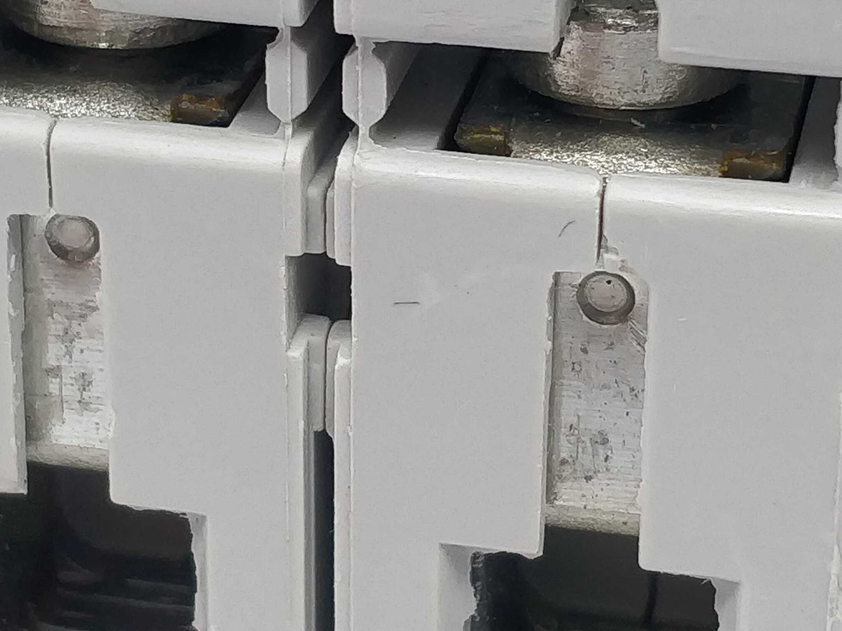 Legrand 604897 Miniature circuit breaker