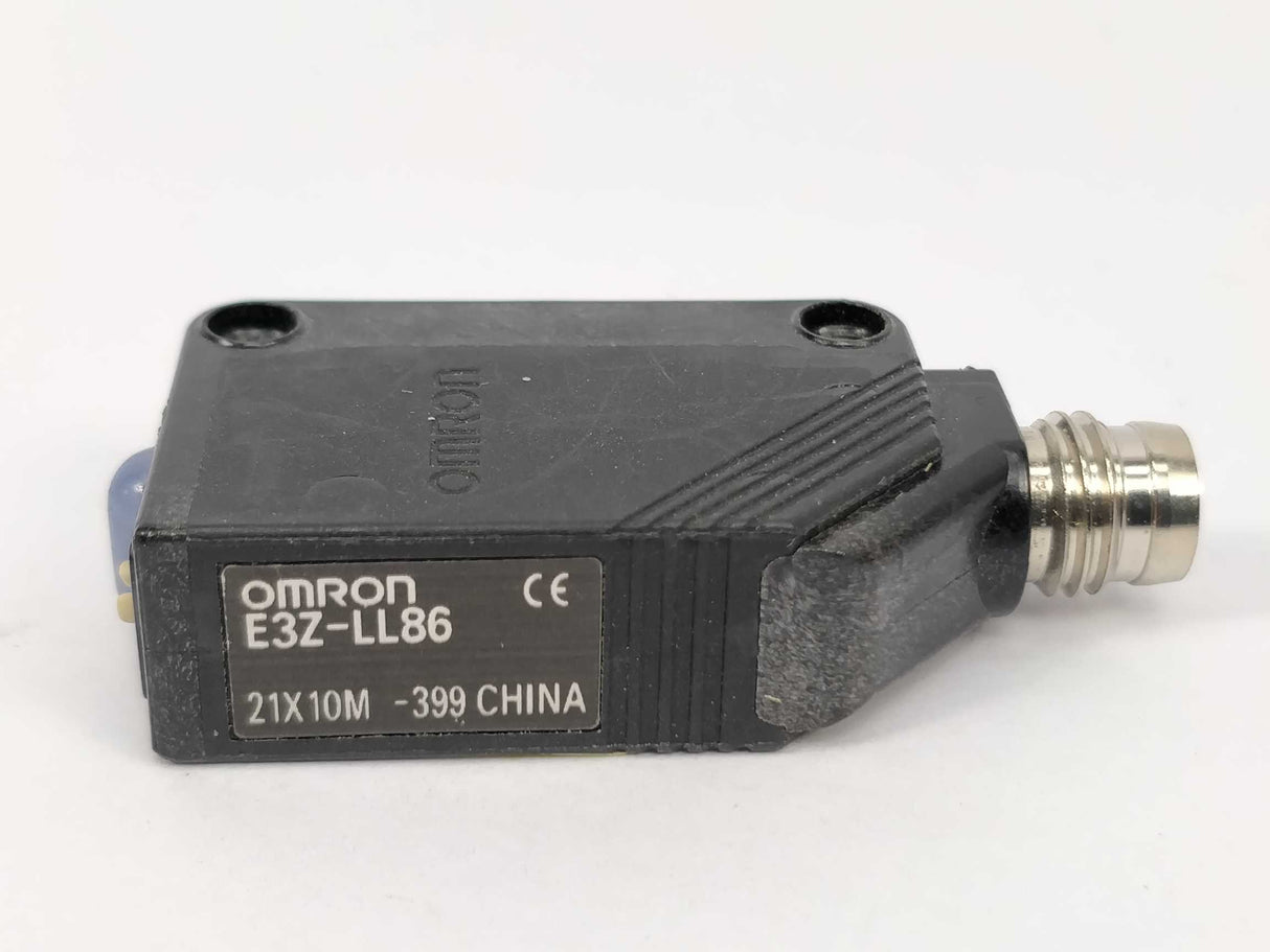OMRON E3Z-LL86 Sensor