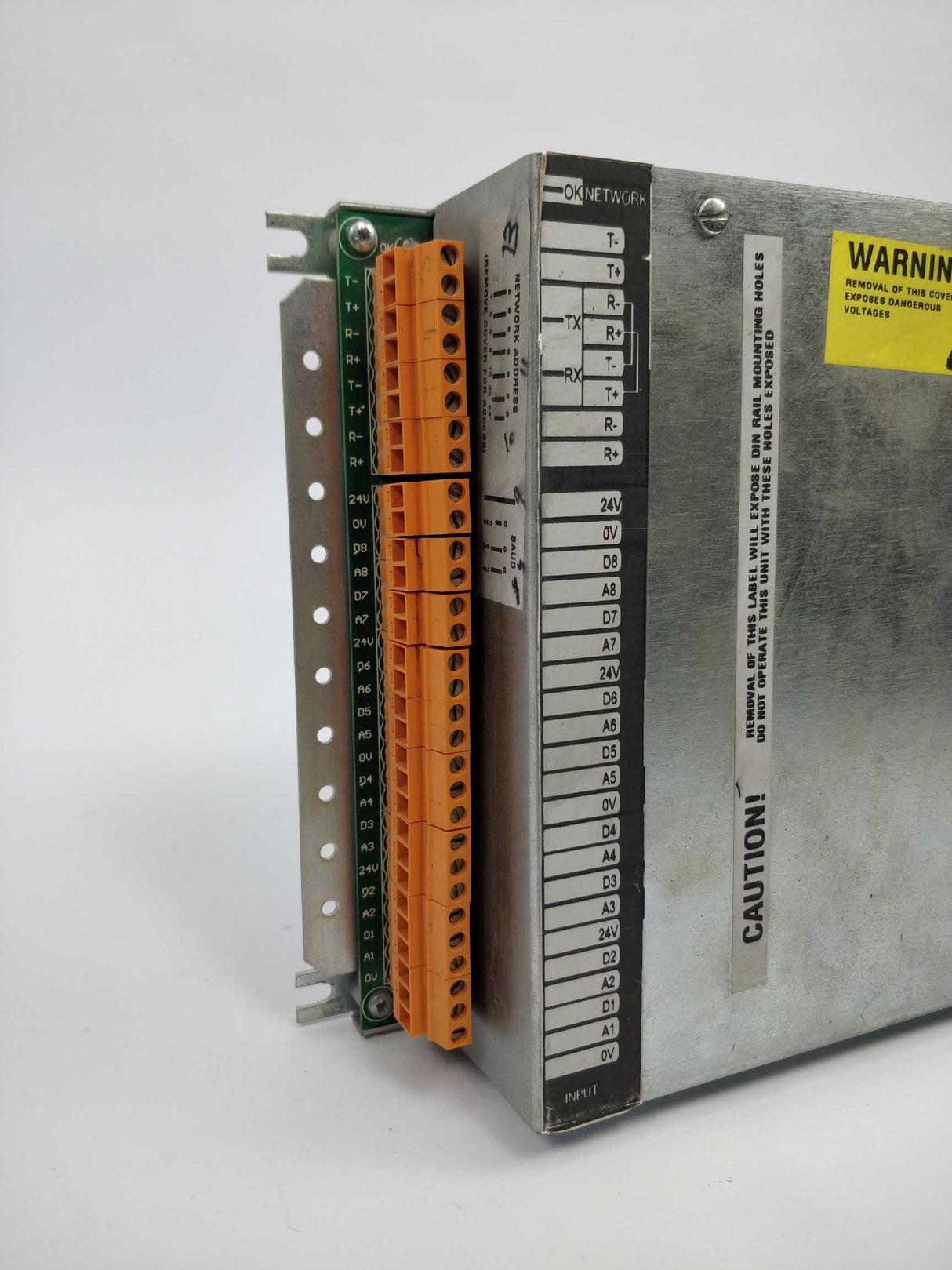 TREND IQ204/UNB/ADL/DEN/230VAC IQ204-40LPD8 programmable unitary controller