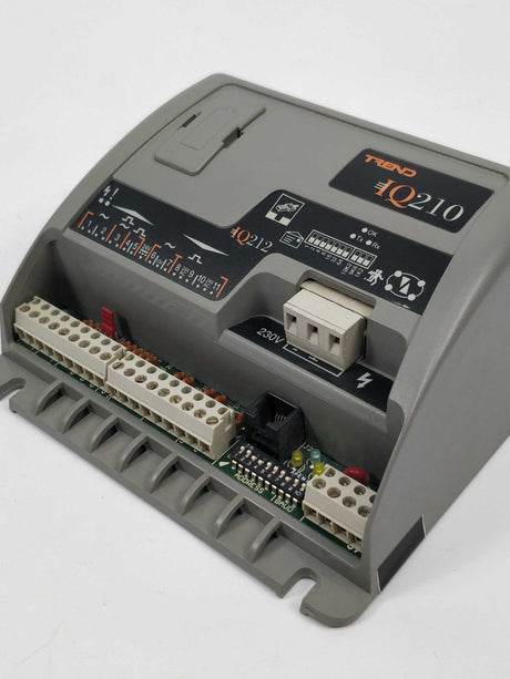 TREND IQ212/UNB/230VAC IQ212-400008 Controller