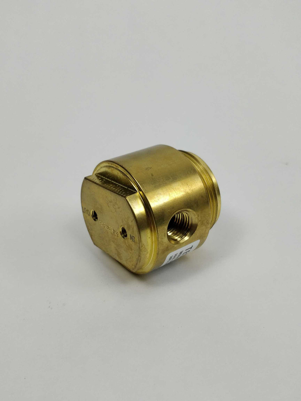 Tescom 44-5215D24V27034 Regulator Max.in: 3500PSI Max.out: 500PSI