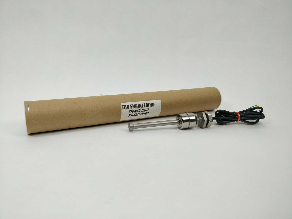 Cynergy3 492-8918 FS Dual 25/100 Vertical Float Switch SSF67A25B100