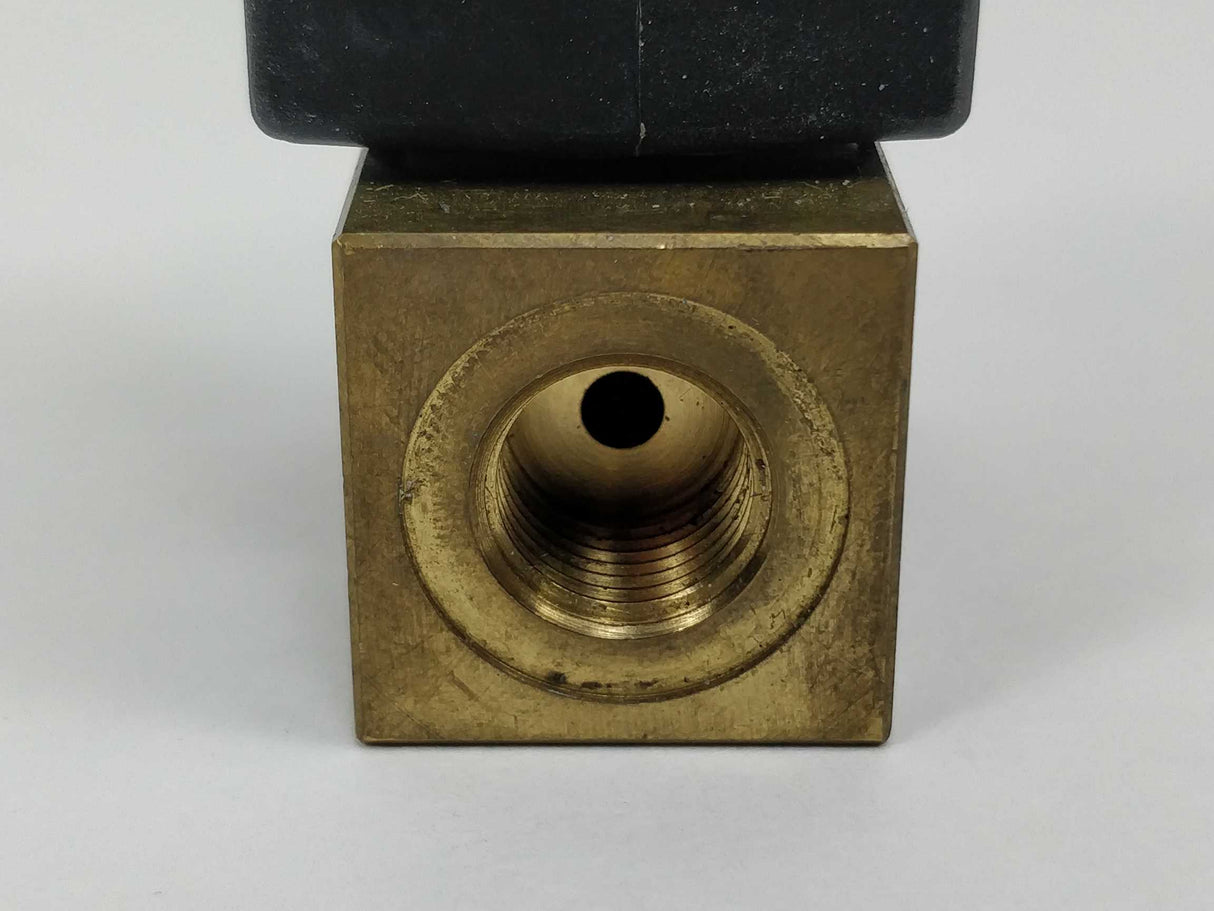 FAS 04-211-206-2P F04303 Valve 12VDC 10W