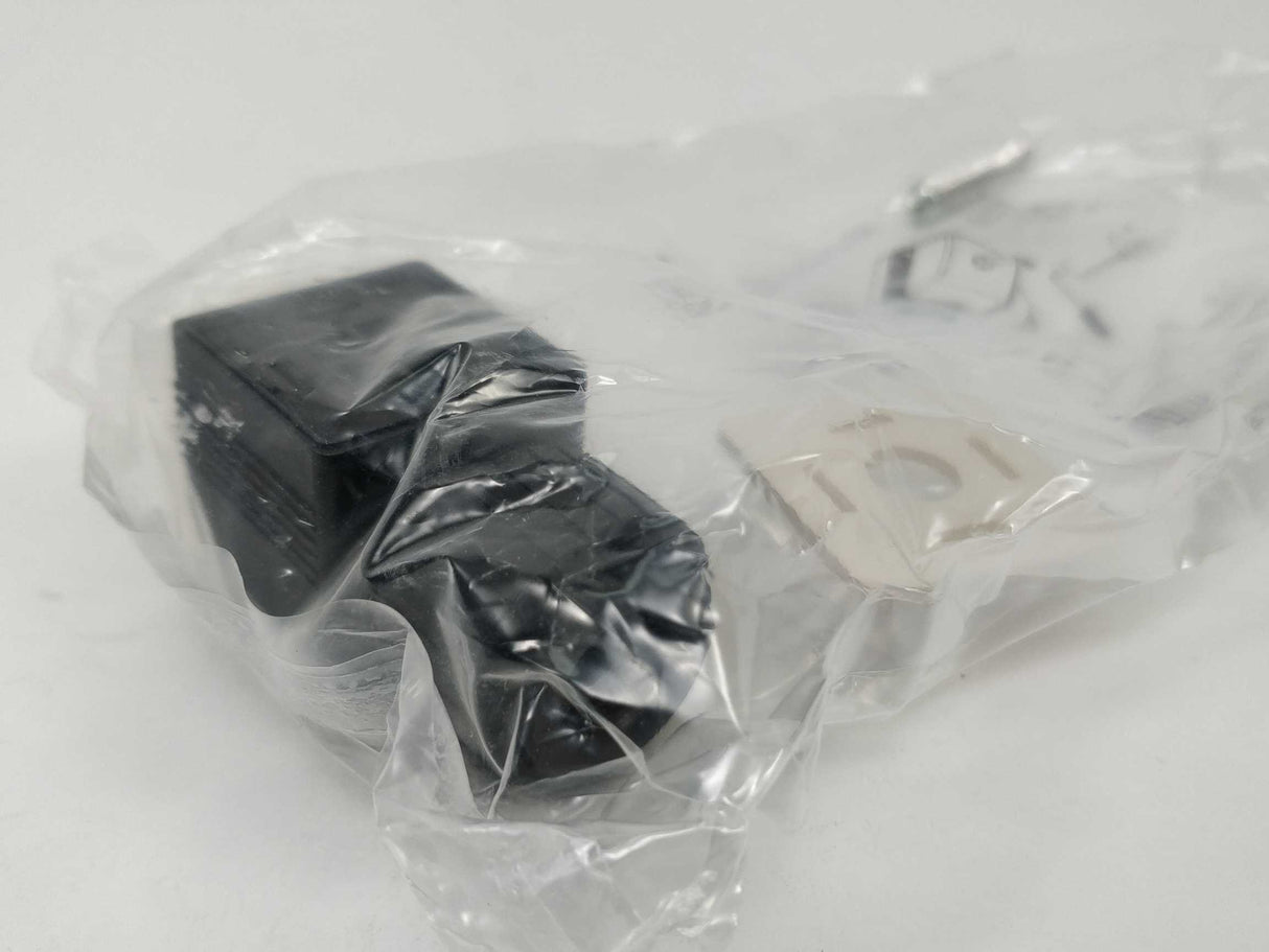 Bürkert 00301682 2/2-way-solenoid valve; servo-piston 24VDC 8W