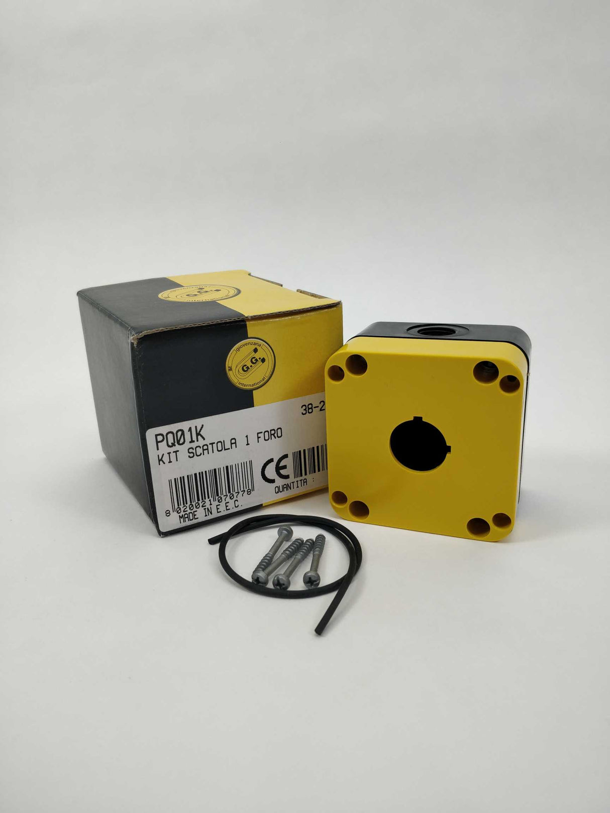 Giovenzana PQ01K Push Button Enclosure, 1 Hole