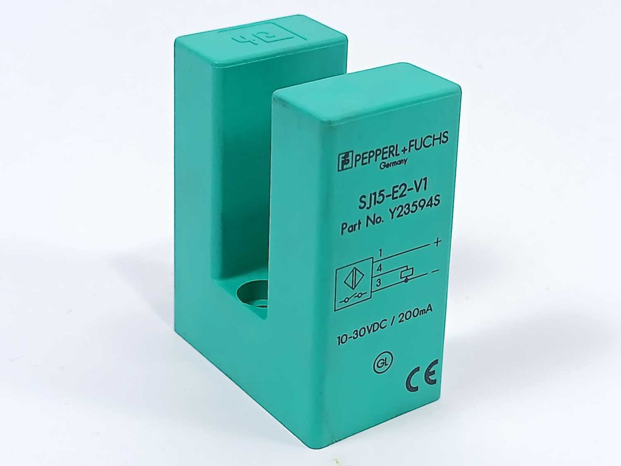 Pepperl+Fuchs SJ15-E2-V1 Part no: Y23594S, 10-30VDC / 200mA